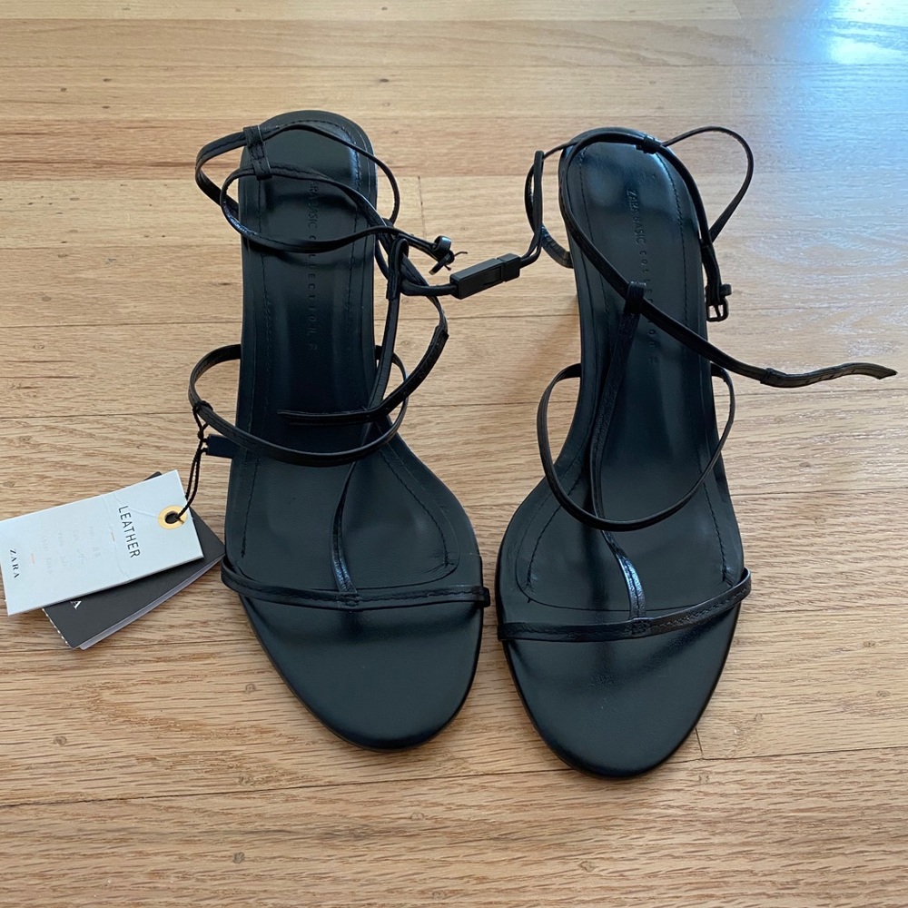 Zara sandals. NWT